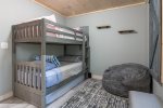 Guest Bedroom offers Bunk Bed twin and Full size